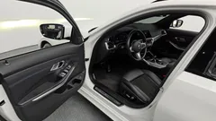 2021 BMW 3-Series 320d Touring M Sport, белый — фото 10