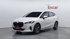 2024 BMW 2-Series 220i Advantage, белый — фото 1