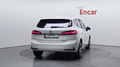 2024 BMW 2-Series 220i Advantage, белый — фото 4