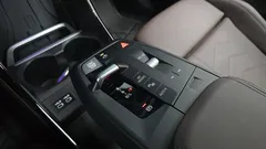 2024 BMW 2-Series 220i Advantage, белый — фото 9