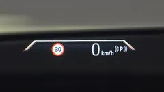 2024 BMW 2-Series 220i Advantage, белый — фото 18