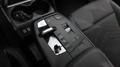 2023 BMW 2-Series 220i Advantage, белый — фото 9