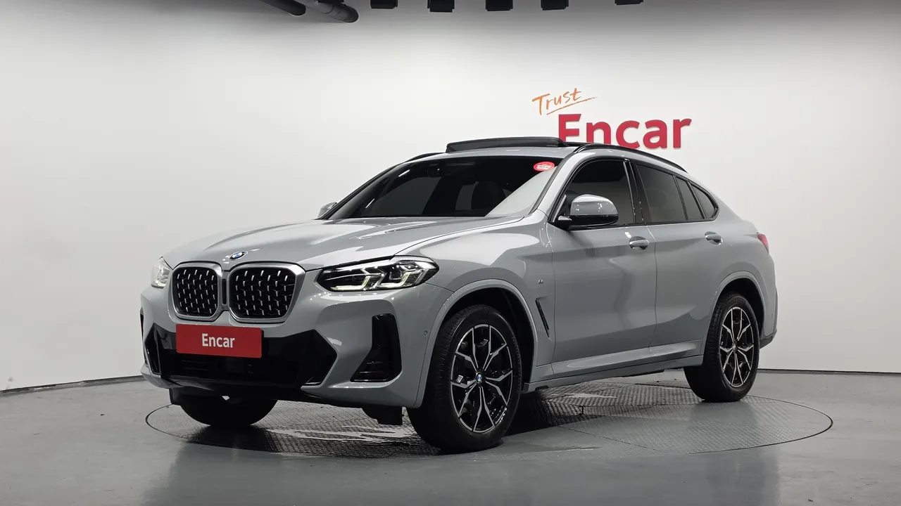 2022 BMW X4 xDrive20i M Sport