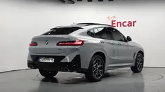 2022 BMW X4 xDrive20i M Sport — фото 2