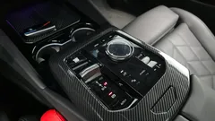 2024 BMW 5-Series 520i M Sport, серый — фото 9