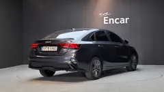 2022 Kia K3 1.6, серый — фото 2
