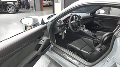 2023 Porsche 718 4.0 GT4, серый — фото 10