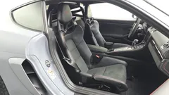 2023 Porsche 718 4.0 GT4, серый — фото 15