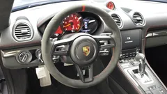 2023 Porsche 718 4.0 GT4, серый — фото 16
