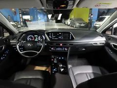 2022 Hyundai Sonata 2.0 — фото 14
