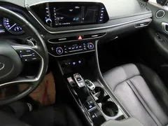 2022 Hyundai Sonata 2.0 — фото 15