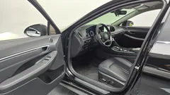 2023 Hyundai Sonata Premium Plus — фото 10