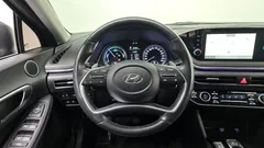 2023 Hyundai Sonata Premium Plus — фото 13