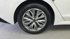 2022 Kia K5 Prestige — фото 5