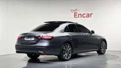 2021 Mercedes-Benz E-Class E450 4MATIC Exclusive, серо-серебристый — фото 2