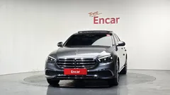 2021 Mercedes-Benz E-Class E450 4MATIC Exclusive, серо-серебристый — фото 3