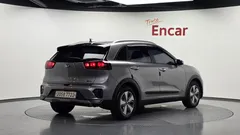 2021 Kia Niro 1.6 HEV, серый — фото 2