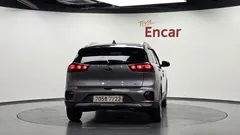 2021 Kia Niro 1.6 HEV, серый — фото 4