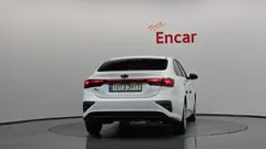 2021 Kia K3 Standard, белый — фото 4