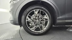 2021 Genesis GV70 2.5T Gasoline AWD, серый — фото 5