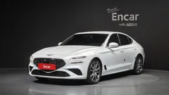 2021 Genesis G70 Gasoline 2.0T 2WD, белый — фото 1