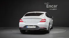 2021 Genesis G70 Gasoline 2.0T 2WD, белый — фото 4