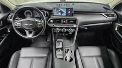 2021 Genesis G70 Gasoline 2.0T 2WD, белый — фото 7