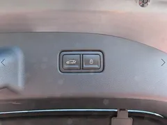 2024 Genesis G70 Gasoline 2.5T 2WD, серый — фото 6