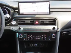 2024 Genesis G70 Gasoline 2.5T 2WD, серый — фото 17
