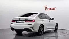 2022 BMW 3-Series 320d M Sport — фото 2
