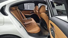 2022 BMW 3-Series 320d M Sport — фото 11