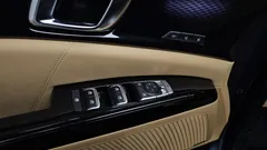 2023 Kia Carnival Gasoline 9-Seater Signature — фото 17