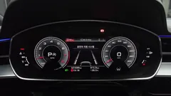 2021 Audi A8 55 TFSI Quattro LWB, чёрный — фото 8