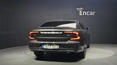 2024 Volvo S90 B6 AWD Ultimate Bright, коричневый — фото 4