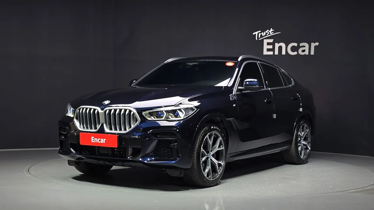 2023 BMW X6 xDrive40i M Sport
