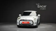 2023 Mini Cooper Classic — фото 3