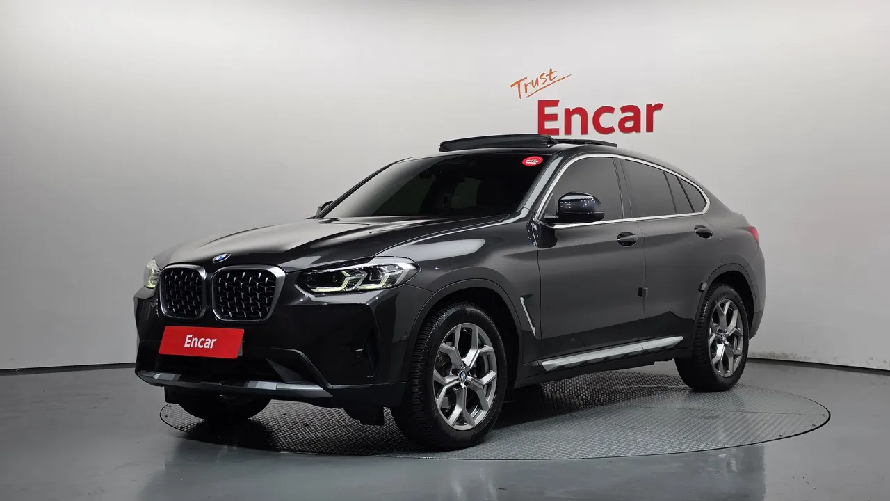 2022 BMW X4 xDrive20i xLine