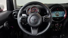 2023 Mini Cooper 5Door Classic — фото 12