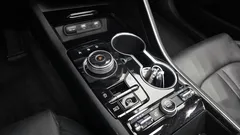 2022 Kia K5 2.0, белый — фото 9
