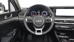 2022 Kia K5 2.0, белый — фото 12