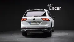 2023 Volkswagen Tiguan 2.0 TSI Prestige, белый — фото 4