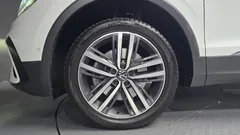 2023 Volkswagen Tiguan 2.0 TSI Prestige, белый — фото 5
