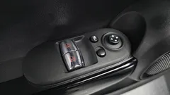 2022 Mini Cooper Classic Plus Launch Pack, синий — фото 14