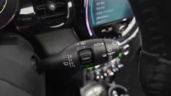 2022 Mini Cooper Classic Plus Launch Pack, синий — фото 16
