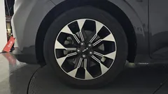 2023 Kia Carnival Diesel 9-Seater Prestige — фото 5