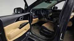 2023 Kia Carnival Diesel 9-Seater Prestige — фото 10