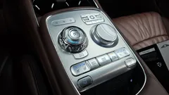 2023 Genesis G90 Gasoline 3.5 Turbo e-S/C AWD — фото 9