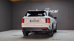 2023 Kia Sorento HEV 1.6 4WD — фото 4