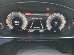 2023 Audi A8 55 TFSI Quattro Premium LWB — фото 8