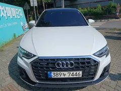 2023 Audi A8 55 TFSI Quattro Premium LWB — фото 12